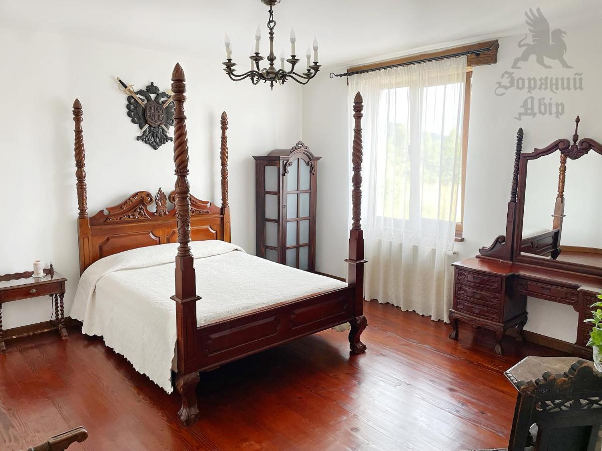 Villa Zoryany Dvir Skhidnytsia Εξωτερικό φωτογραφία