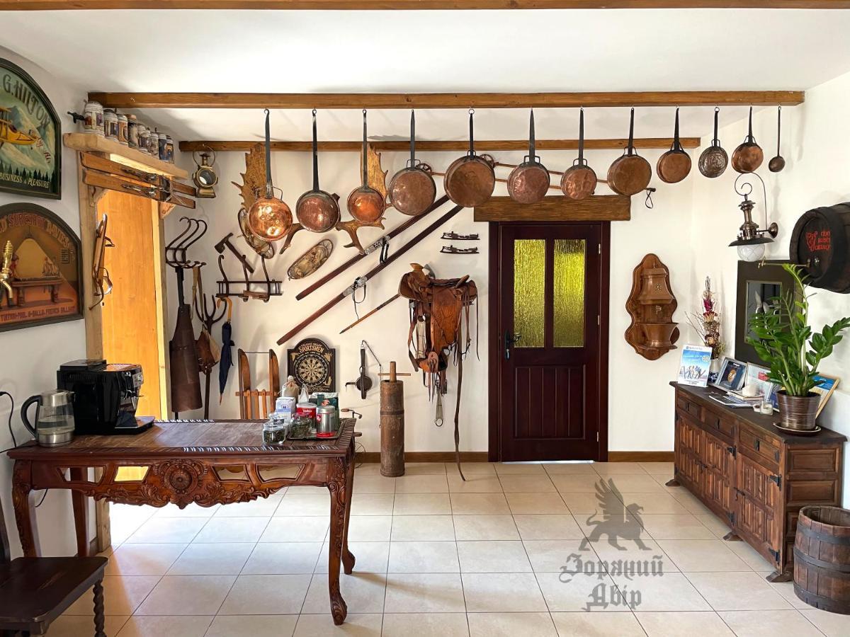 Villa Zoryany Dvir Skhidnytsia Εξωτερικό φωτογραφία